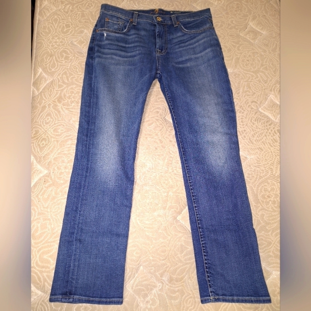 7 for all mankind ladies size 27 relaxed skinny jeans with a 26.75" inseam